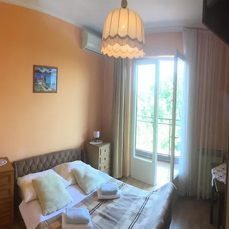 Guesthouse Villa Manda