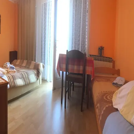 Bed & Breakfast Guesthouse Villa Manda Lovran